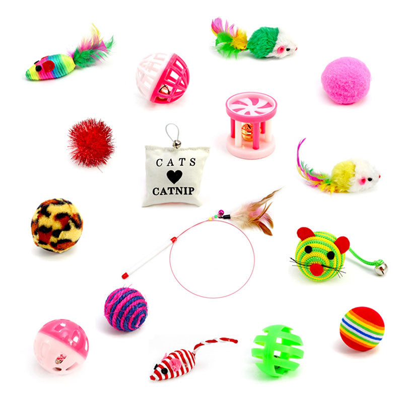 The complete 16-piece Play Pack with a feather wand, toy mice, balls, small pillow and roller